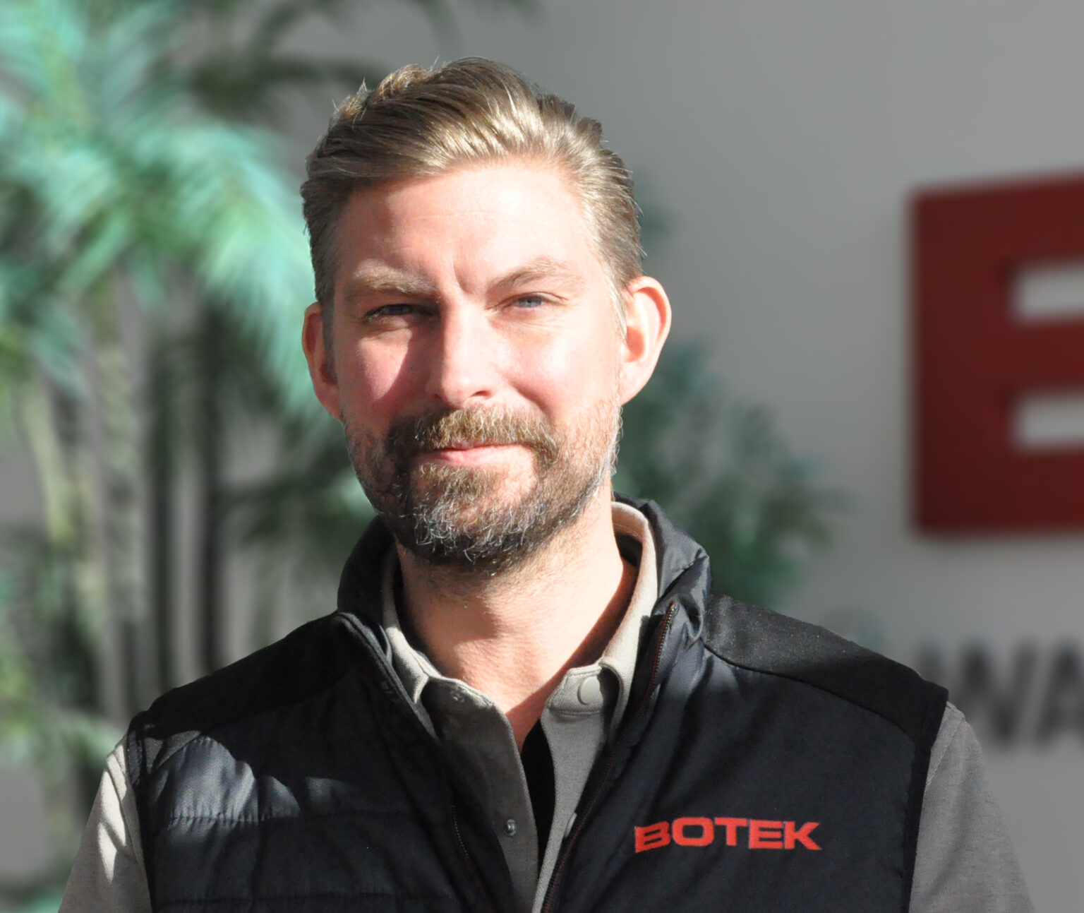 Logga Botek Kontakt - Botek